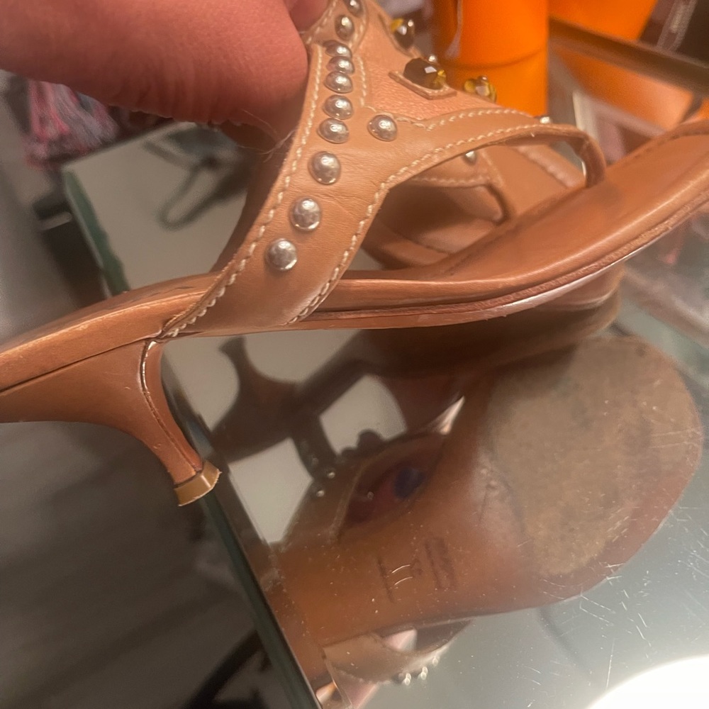 Prada nude kitten heel w stones almost new gorgeous shoe - Picture 3 of 5